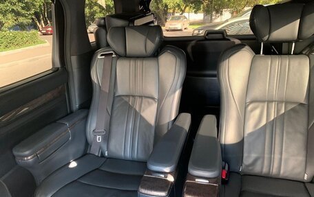 Toyota Alphard III, 2018 год, 4 800 000 рублей, 22 фотография
