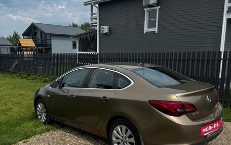 Opel Astra J, 2013 год, 950 000 рублей, 8 фотография