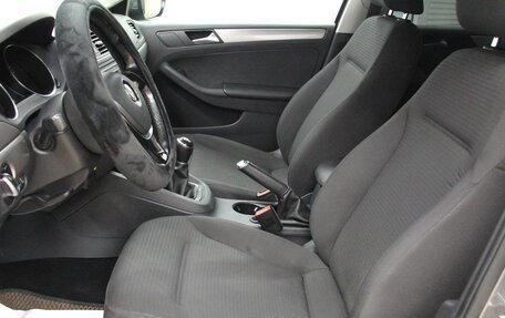 Volkswagen Jetta VI, 2016 год, 1 180 000 рублей, 10 фотография