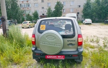 Chevrolet Niva I рестайлинг, 2008 год, 600 000 рублей, 3 фотография