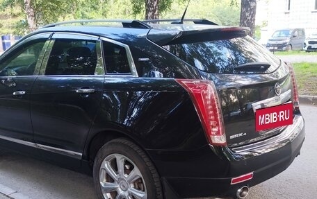 Cadillac SRX II рестайлинг, 2013 год, 1 983 000 рублей, 4 фотография