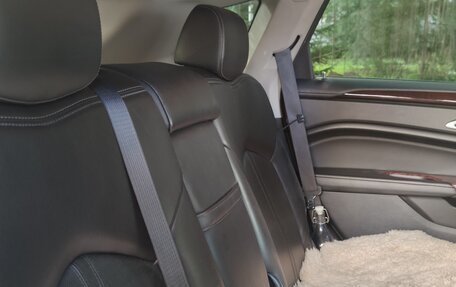 Cadillac SRX II рестайлинг, 2013 год, 1 983 000 рублей, 22 фотография
