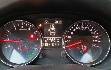 Nissan Qashqai, 2012 год, 950 000 рублей, 9 фотография