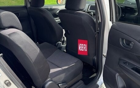 Toyota Wish II, 2013 год, 1 550 000 рублей, 9 фотография