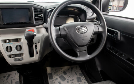 Daihatsu Mira e:S II, 2020 год, 799 000 рублей, 15 фотография