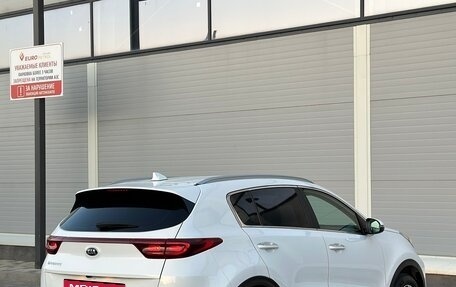 KIA Sportage IV рестайлинг, 2021 год, 2 350 000 рублей, 2 фотография