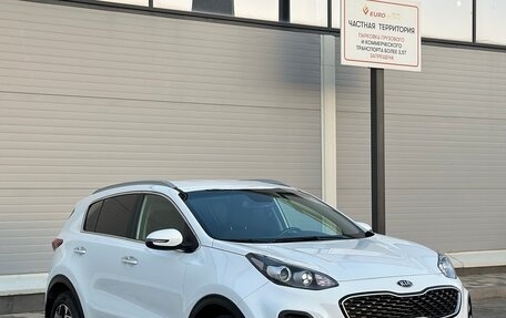 KIA Sportage IV рестайлинг, 2021 год, 2 350 000 рублей, 3 фотография