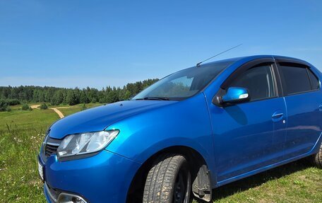 Renault Logan II, 2015 год, 590 000 рублей, 5 фотография
