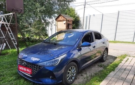 Hyundai Solaris II рестайлинг, 2021 год, 1 450 000 рублей, 3 фотография