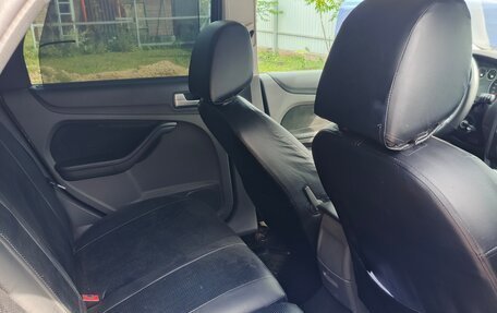 Ford Focus II рестайлинг, 2006 год, 490 000 рублей, 2 фотография