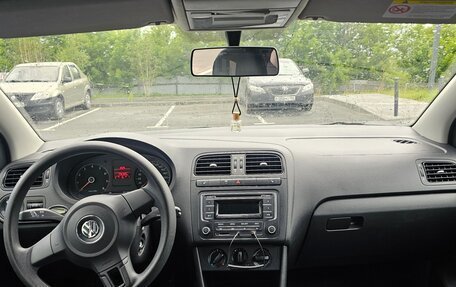 Volkswagen Polo VI (EU Market), 2013 год, 750 000 рублей, 14 фотография