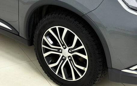 Mitsubishi Outlander III рестайлинг 3, 2018 год, 1 850 000 рублей, 6 фотография