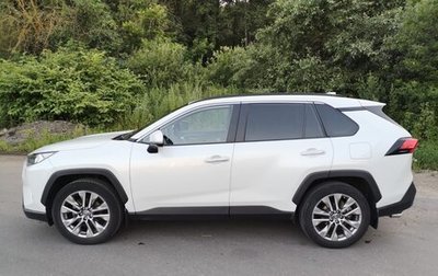 Toyota RAV4, 2020 год, 3 100 000 рублей, 1 фотография