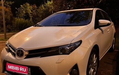 Toyota Auris II, 2013 год, 1 530 000 рублей, 1 фотография
