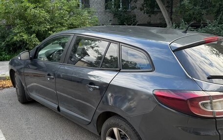 Renault Megane III, 2010 год, 545 400 рублей, 2 фотография