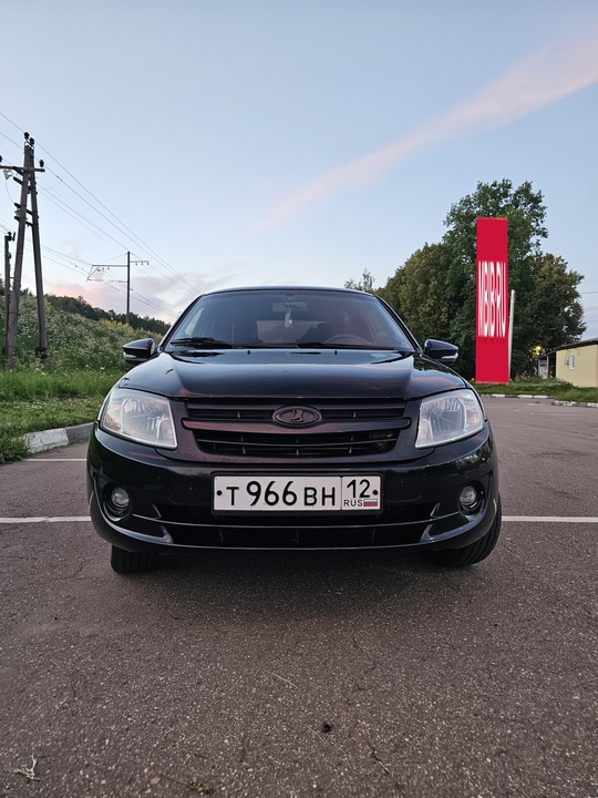 ВАЗ (LADA) Granta I, 2012 год, 260 000 рублей, 2 фотография