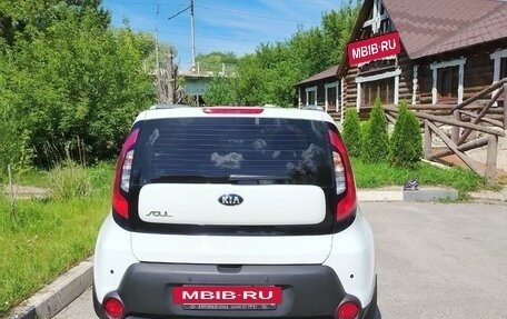 KIA Soul II рестайлинг, 2015 год, 1 800 000 рублей, 3 фотография