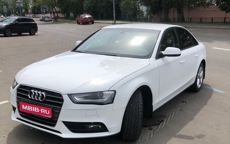 Audi A4, 2012 год, 2 000 000 рублей, 1 фотография