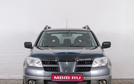 Mitsubishi Outlander III рестайлинг 3, 2008 год, 949 000 рублей, 1 фотография