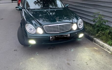 Mercedes-Benz E-Класс, 2002 год, 750 000 рублей, 4 фотография
