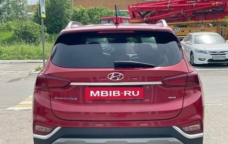 Hyundai Santa Fe IV, 2018 год, 2 450 000 рублей, 6 фотография