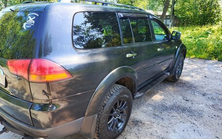 Mitsubishi Pajero Sport II рестайлинг, 2011 год, 1 420 000 рублей, 23 фотография