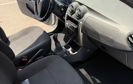 Nissan Almera, 2016 год, 900 000 рублей, 10 фотография