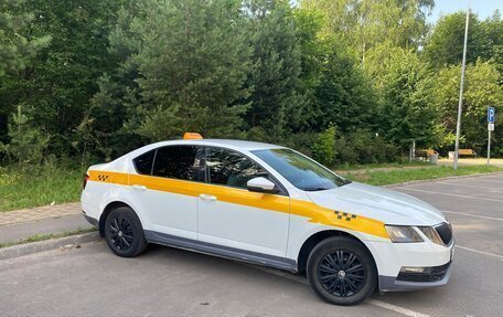 Skoda Octavia, 2018 год, 998 000 рублей, 4 фотография