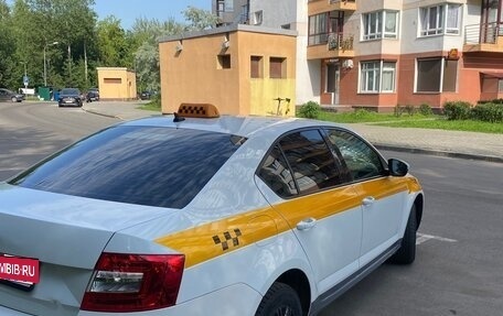 Skoda Octavia, 2018 год, 998 000 рублей, 8 фотография