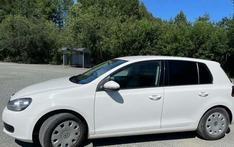 Volkswagen Golf VI, 2012 год, 680 000 рублей, 2 фотография