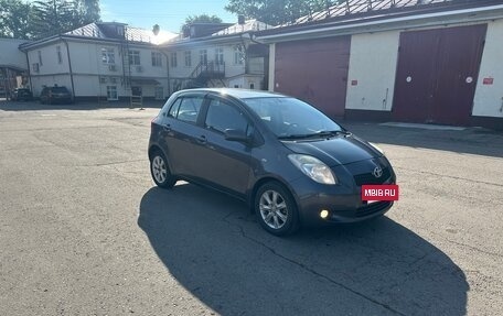 Toyota Yaris III рестайлинг, 2008 год, 460 000 рублей, 6 фотография