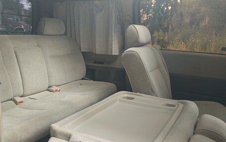 Toyota Grand HiAce I, 2000 год, 870 000 рублей, 10 фотография