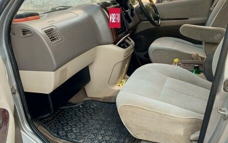 Toyota Grand HiAce I, 2000 год, 870 000 рублей, 17 фотография