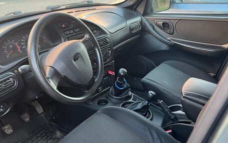 Chevrolet Niva I рестайлинг, 2018 год, 630 000 рублей, 3 фотография