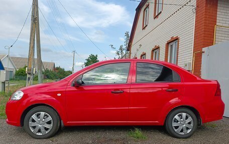 Chevrolet Aveo III, 2009 год, 555 000 рублей, 2 фотография