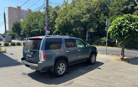 Cadillac Escalade III, 2007 год, 1 250 000 рублей, 4 фотография
