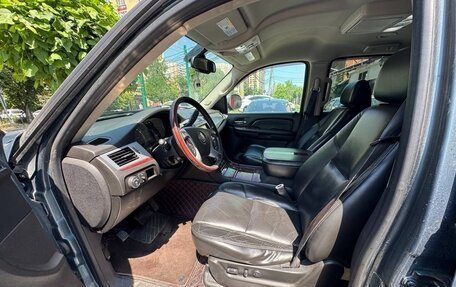 Cadillac Escalade III, 2007 год, 1 250 000 рублей, 23 фотография