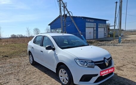 Renault Logan II, 2019 год, 749 000 рублей, 2 фотография