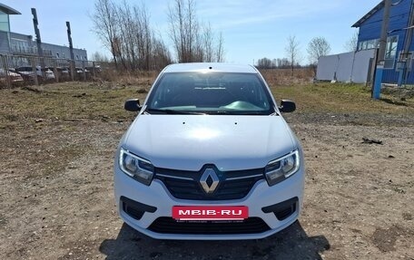 Renault Logan II, 2019 год, 749 000 рублей, 3 фотография