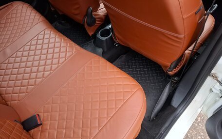 Renault Logan II, 2019 год, 749 000 рублей, 15 фотография