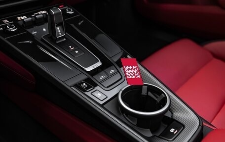 Porsche 911, 2025 год, 30 990 000 рублей, 28 фотография
