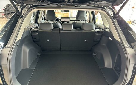 Toyota RAV4, 2025 год, 3 950 000 рублей, 12 фотография
