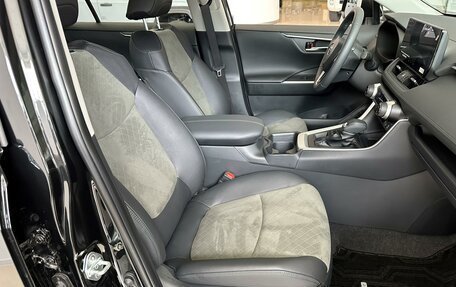 Toyota RAV4, 2025 год, 3 950 000 рублей, 23 фотография