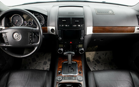 Volkswagen Touareg III, 2008 год, 1 449 000 рублей, 10 фотография