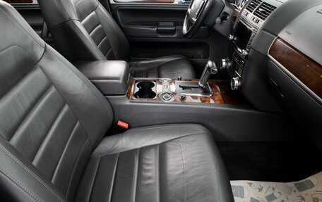 Volkswagen Touareg III, 2008 год, 1 449 000 рублей, 26 фотография