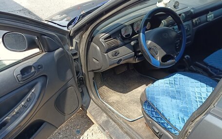 Dodge Stratus II, 2004 год, 200 000 рублей, 7 фотография