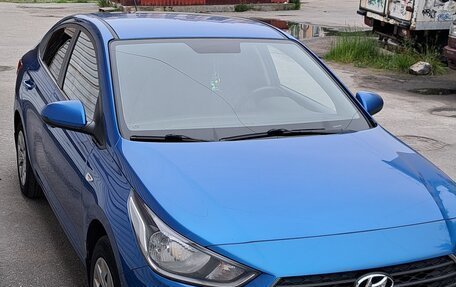 Hyundai Solaris II рестайлинг, 2017 год, 995 000 рублей, 16 фотография