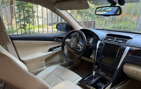 Toyota Camry, 2015 год, 1 580 000 рублей, 7 фотография