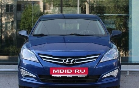 Hyundai Solaris II рестайлинг, 2015 год, 920 000 рублей, 2 фотография