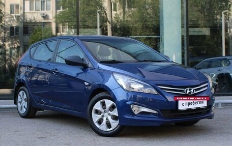 Hyundai Solaris II рестайлинг, 2015 год, 920 000 рублей, 3 фотография